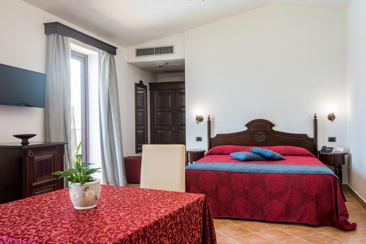 Hotel Lido Degli Spagnoli Wellness & Spa Portoscuso Exterior foto
